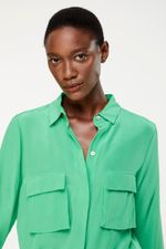 24011708_6224_4-CAMISA-DE-SEDA-DE-MANGA-LONGA-COM-BOLSOS-LISA