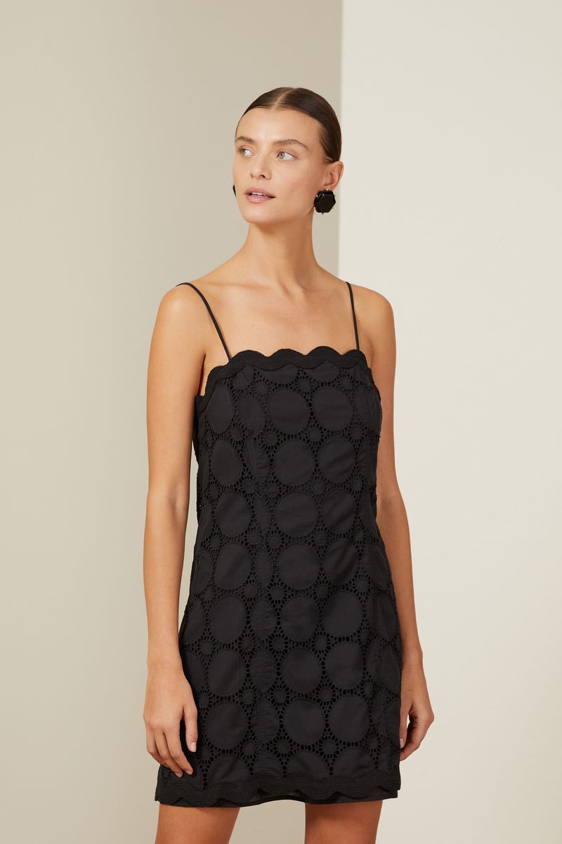 07026295_0005_2-VESTIDO-CURTO-WAVE-LAISE-CIRCULOS-PRETO