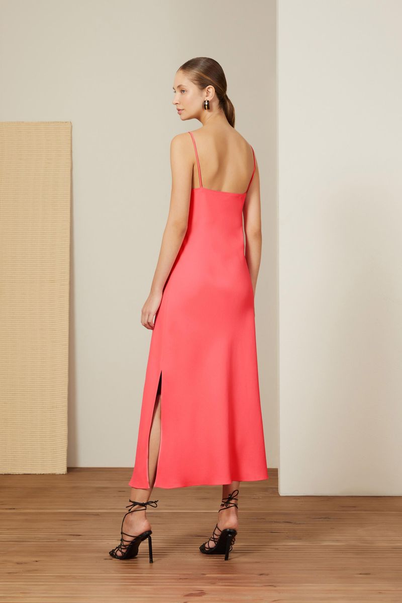 07041941_8176_3-VESTIDO-DE-CREPE-MIDI-COM-FENDA-E-DECOTE-RETO