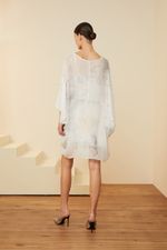 07026304_27434_3-VESTIDO-DE-GEORGETTE-LEVE-CURTO-DECOTE-V-ESTAMPADO