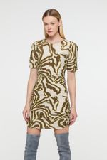 07204962_30118_4-VESTIDO-MINI-DE-SEDA-ESTAMPADO