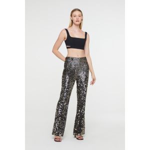 Calça Bordada