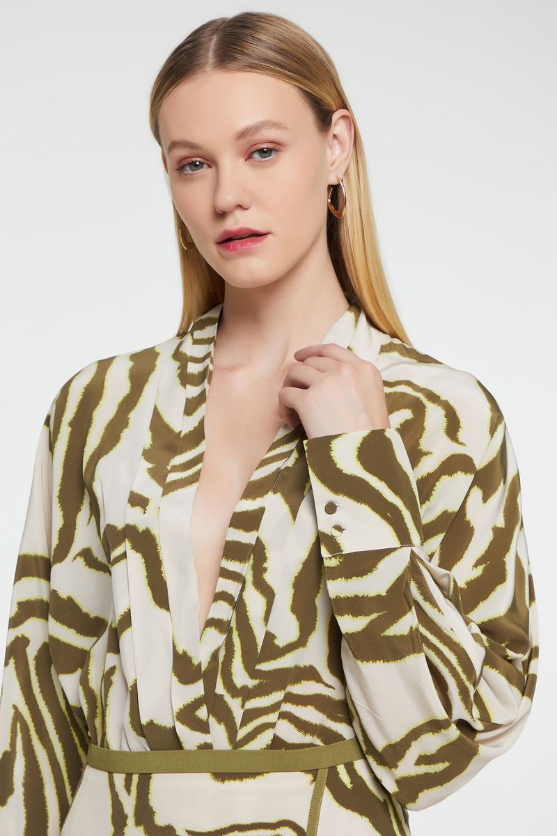 52390191_30118_4-BODY-MANGA-LONGA-DE-SEDA-ESTAMPADO-ZEBRA