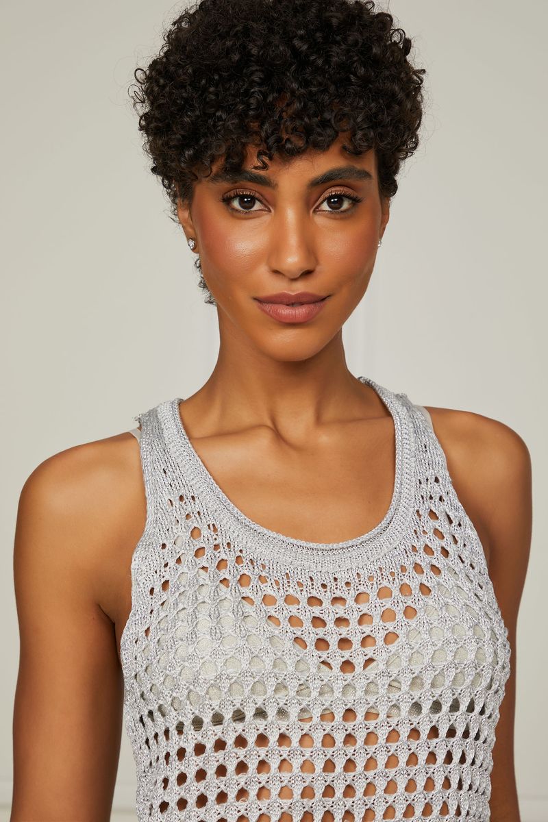 07205780_1100_4-VESTIDO-DE-TRICOT-CURTO-LUX-COM-DECOTE-U-LUREX-PRATA