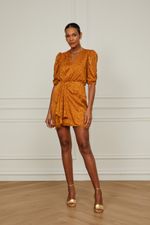 07990023_03355_1-VESTIDO-JACQUARD-CURTO-PAREO-MARROM-DECOTE-V