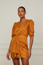 07990023_03355_4-VESTIDO-JACQUARD-CURTO-PAREO-MARROM-DECOTE-V