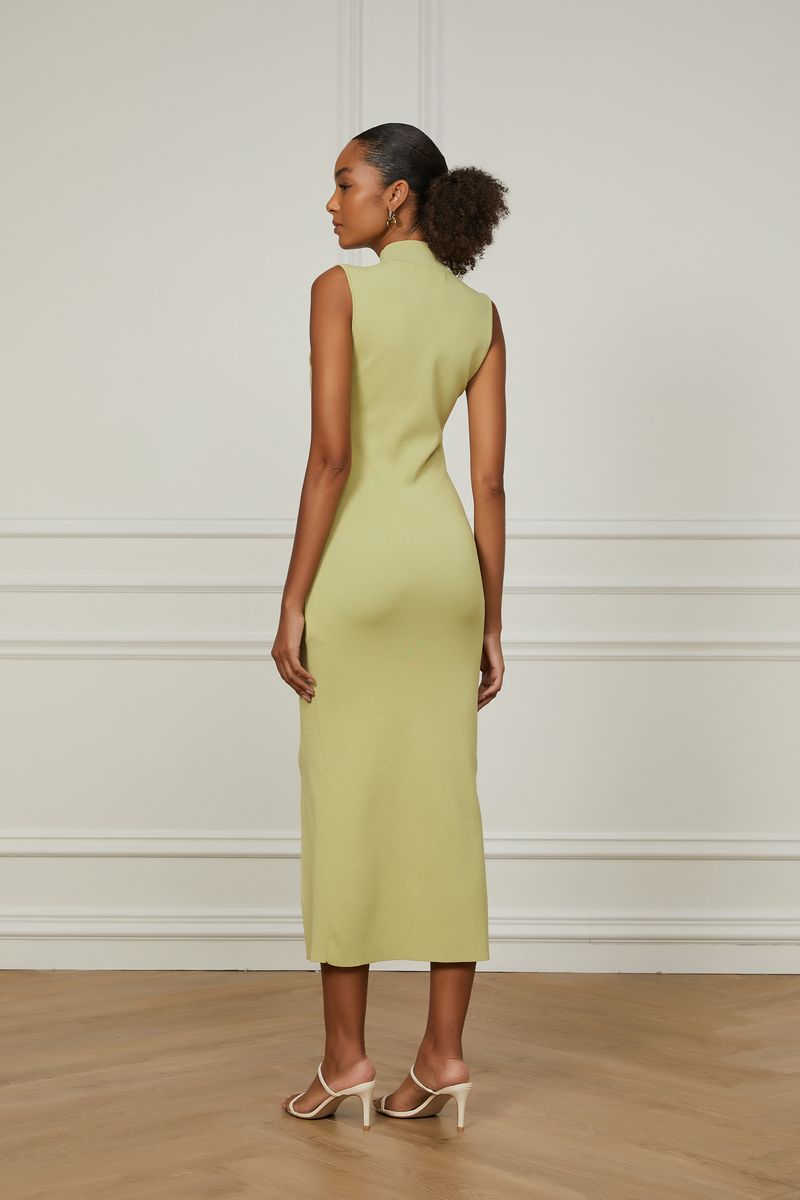 07205874_09043_3-VESTIDO-MIDI-TRICOT-GOLA-ALTA-FENDA