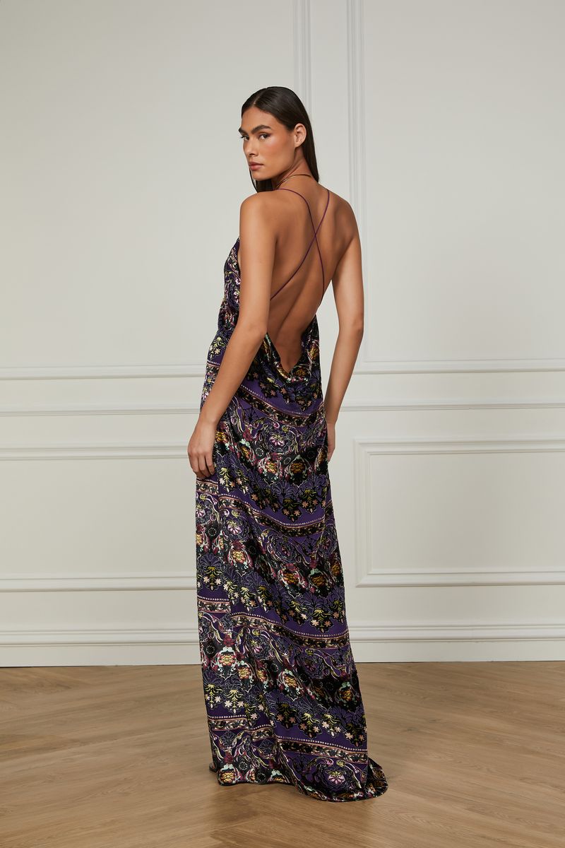 07205976_09035_3-VESTIDO-FLUIDO-COM-DECOTE-V