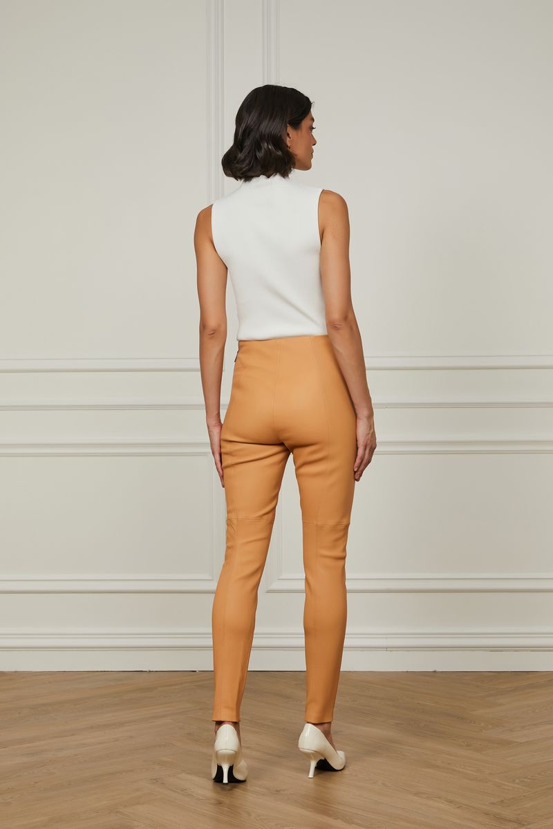 25341422_6205_3-CALCA-DE-CHAMOIS-STRETCH-PESPONTOS