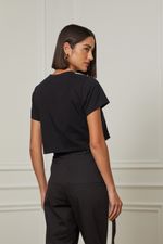 52051415_0005_3-CAMISETA-CROPPED