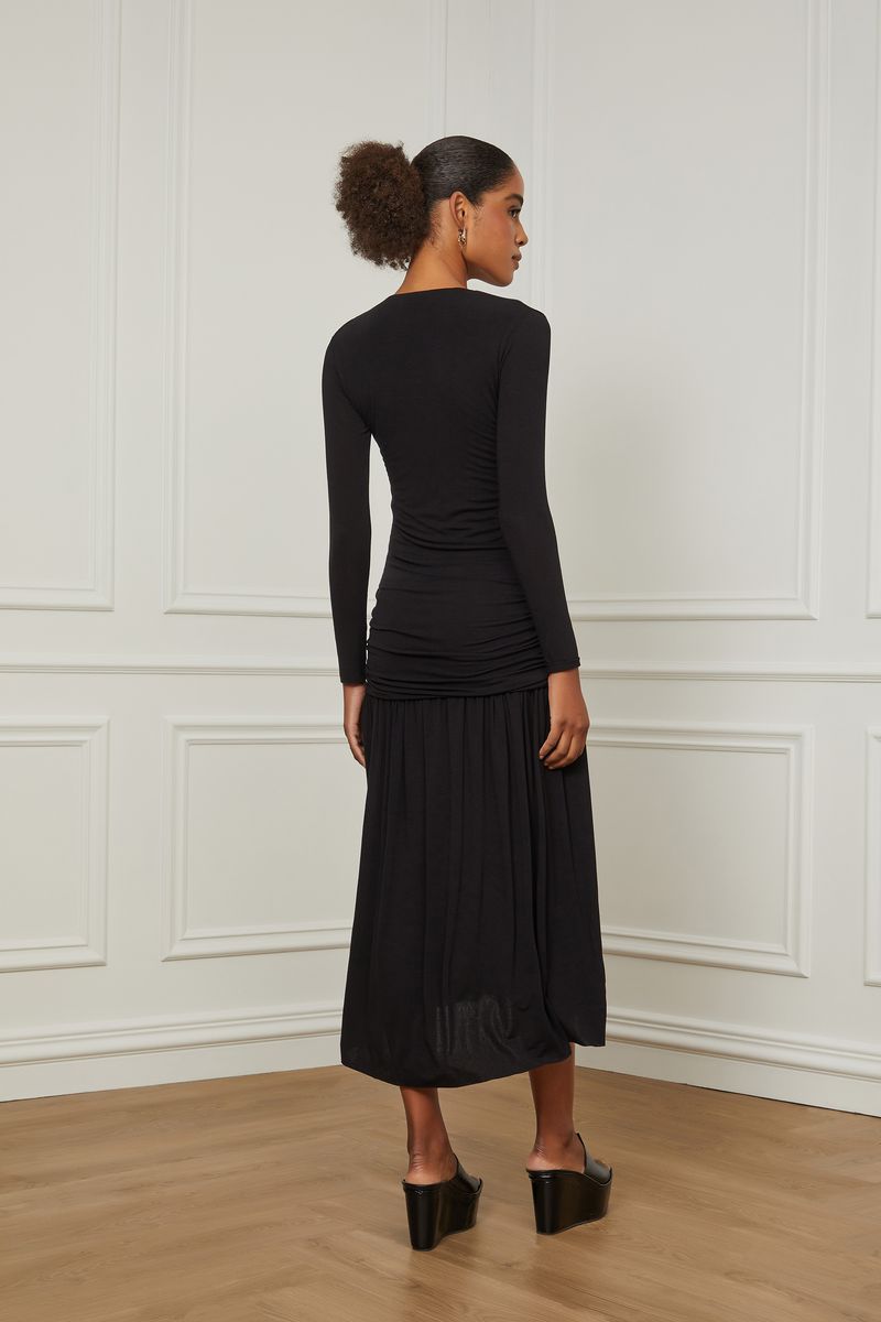 07206183_0005_3-VESTIDO-MIDI-MG-LONGA-SAIA-FRANZIDA
