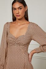 07206024_36113_4-VESTIDO-MIDI-EVASE-BUSTO-FRANZIDO-MANGA-LONGA-ESTAMPADO-GRAVATARIA
