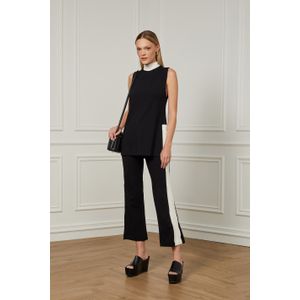 Calça Reta De Malha Detalhe Na Lateral Bicolor Off White e Preto