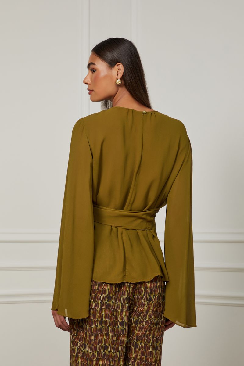 52134954_09036_3-BLUSA-DE-MANGA-LONGA-DETALHE-GOTA-NO-DECOTE-AMARACAO-VERDE