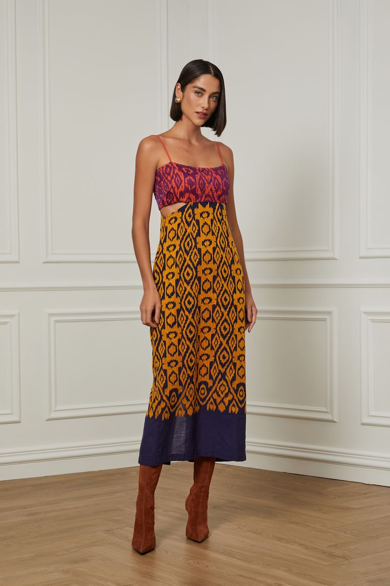 07205839_09030_1-VESTIDO-ALGODAO-COM-LINHO-MIDI-BORDADO-MANUAL-IKAT