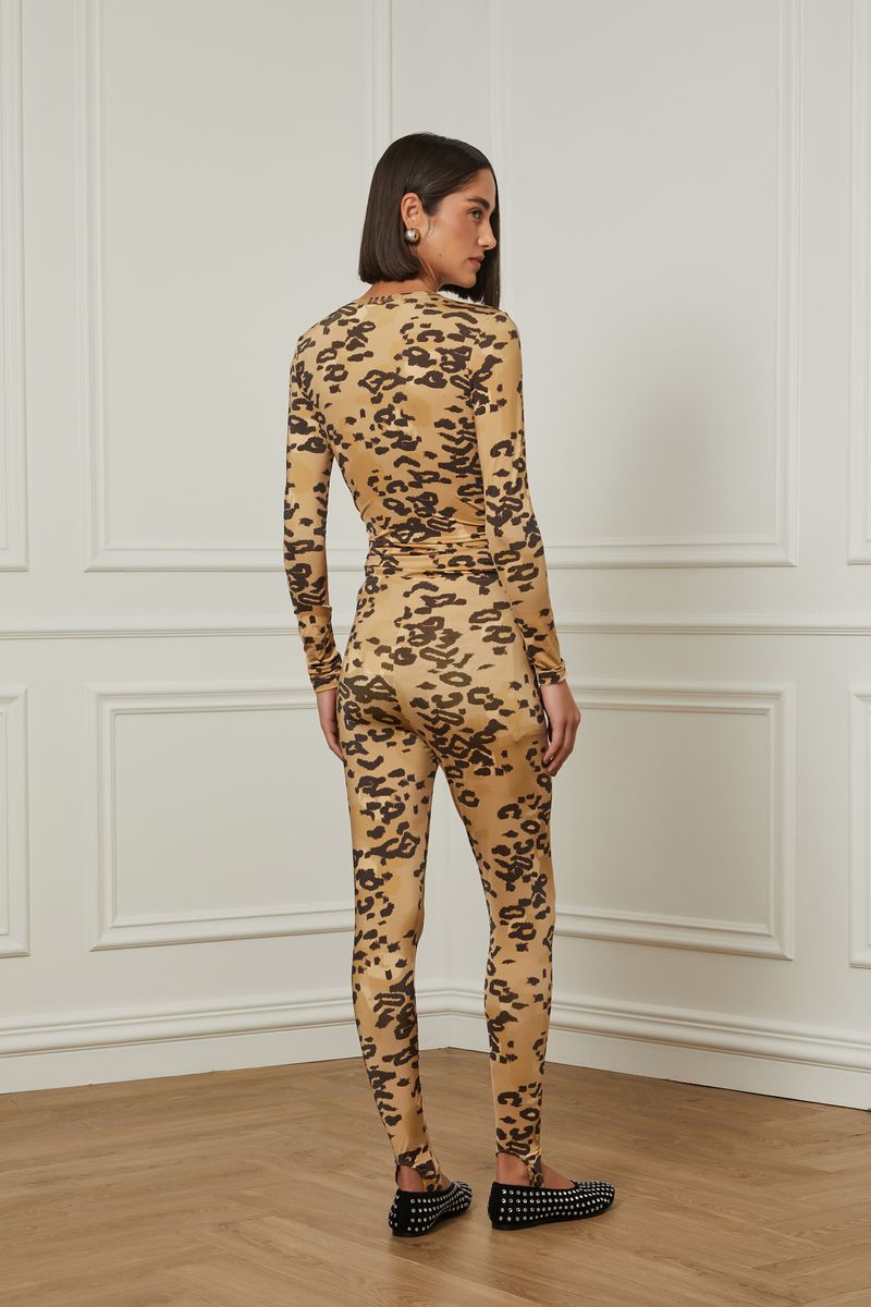 25341191_36082_3-LEGGING-ONCA-COM-DETALHE-PE
