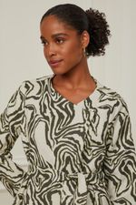 03071275_30118_4-CASACO-TRANSPASSADO-DE-JACQUARD-SEM-GOLA