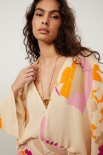 52051563_09546_4-CAMISA-LENCO-FLORAL-GEOMETRICO