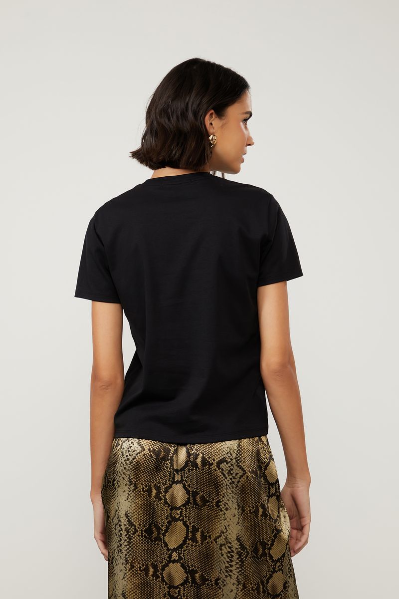 52060713_0005_3-CAMISETA-SLIM