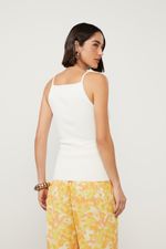52135362_0003_3-TOP-DECOTE-QUADRADO-TRICOT-BEGE