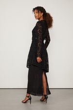 07206715_0005_3-VESTIDO-DE-RENDA-LONGO-MANGA-LONGA-PRETO-DECOTE-V-COM-CINTO
