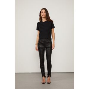 Calça De Couro Stretch Recortes