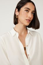 52051570_0003_4-CAMISA-DE-SEDA-BASICA-OFF-WHITE-MANGA-LONGA