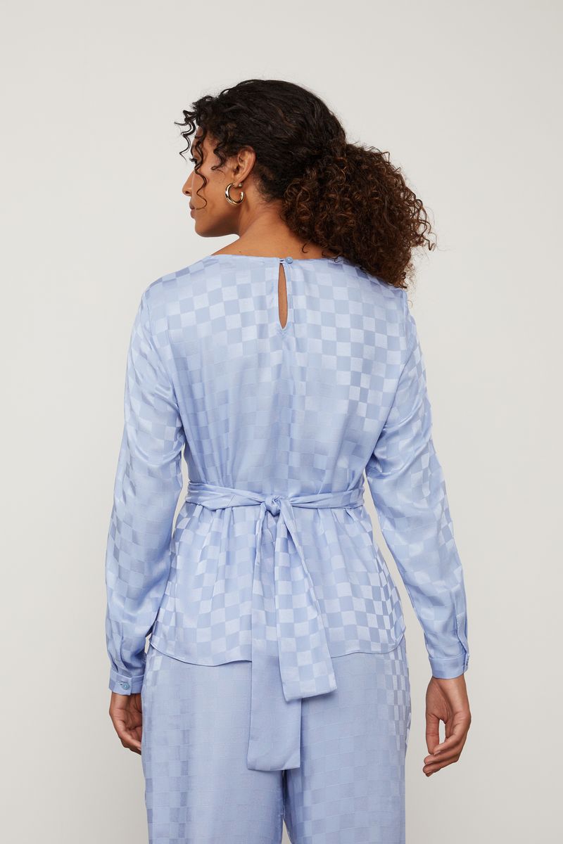 52135424_04501_3-BLUSA-JACQUARD-MANGA-LONGA-AZUL-FRENTE-TORCIDA
