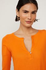 52135460_09249_4-BLUSA-DE-MALHA-LARANJA-COM-DECOTE-V-E-MANGA-LONGA-RAGLAN