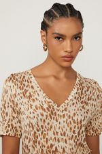 52060699_09621_4-T-SHIRT-DE-MALHA-ESTAMPADA-COM-DECOTE-V