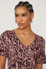 52060700_09558_4-T-SHIRT-DE-MALHA-ESTAMPADA-COM-DECOTE-V