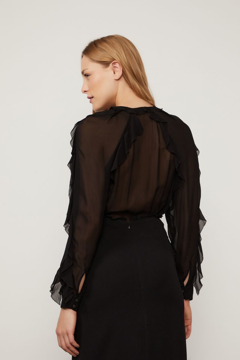 52390301_0005_3-BODY-DE-GEORGETTE-MANGA-LONGA-PRETA-DECOTE-V-BABADOS