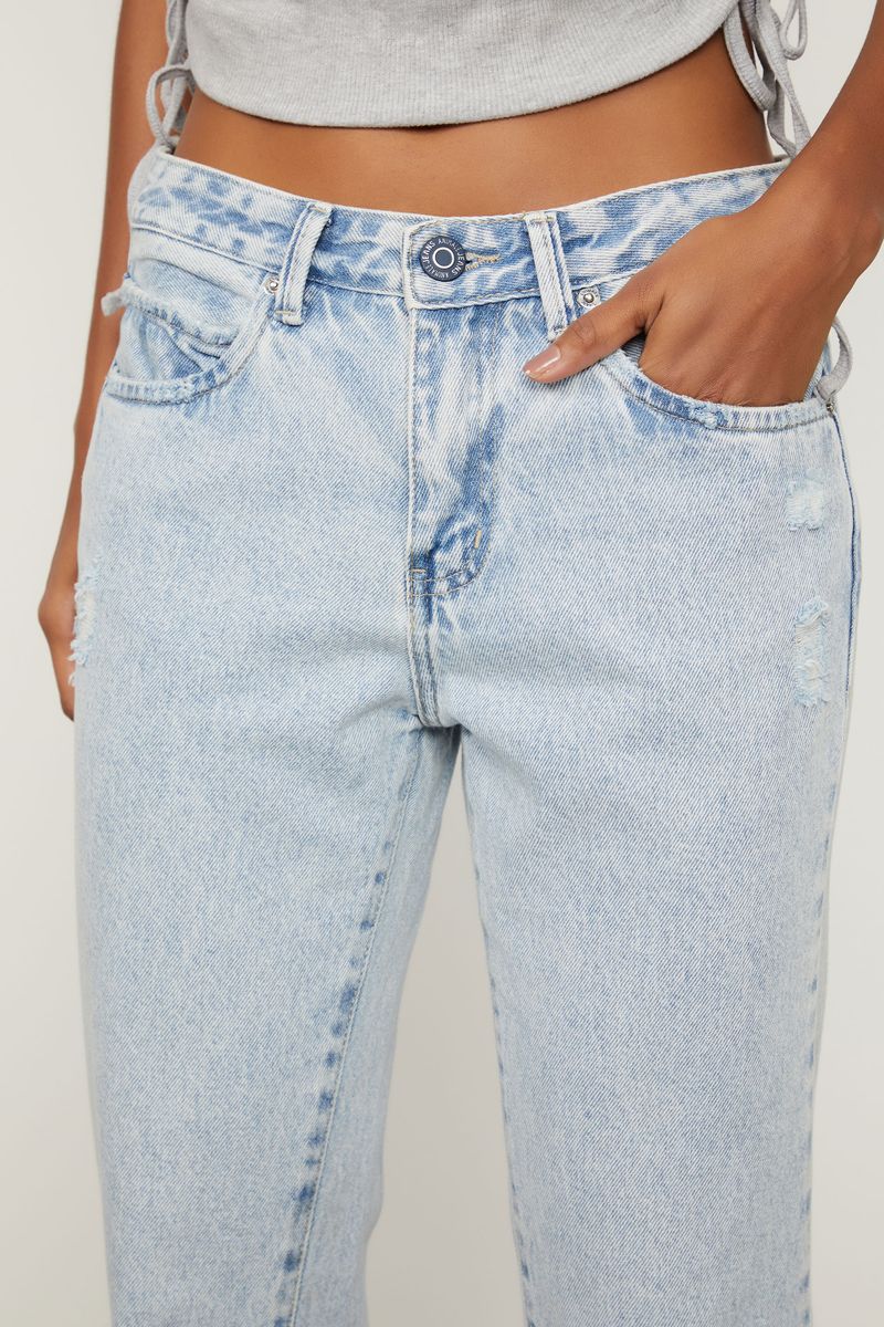 25341793_0101_5-CALCA-JEANS-BOOT-CUT-COM-RASGOS-E-PUIDOS-BARRA