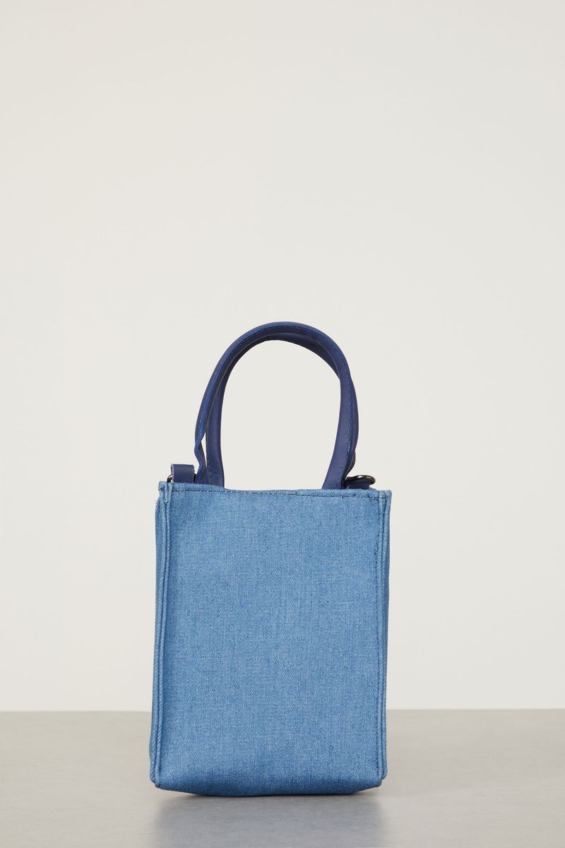 10320083_0105_5-BOLSA-JEANS-COM-LOGO-AJ-RELEVO
