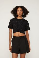 25054091_0005_4-SHORTS-COM-FRISOS