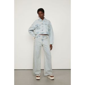 Calça Jeans Wide Leg Com Monograma Hot Fix