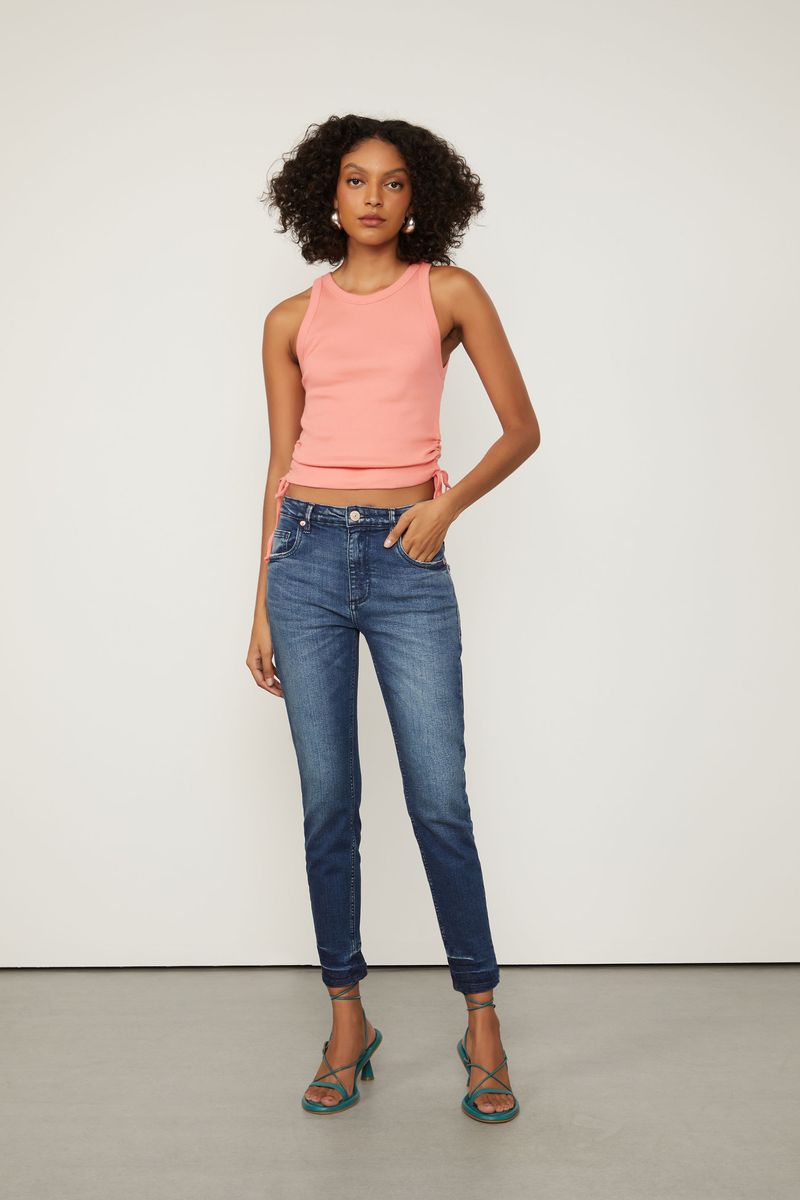 25341857_0105_1-CALCA-JEANS-SKINNY-BASIC-MIDI-MARCACAO-NA-BARRA