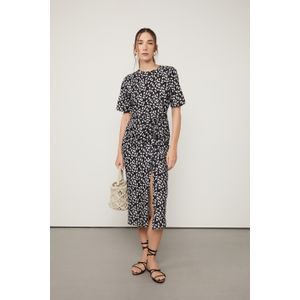 Vestido De Malha Midi Estampado Com Franzido Na Saia