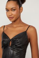 07206726_0005_2-VESTIDO-DE-COURO-MIDI-TRANSPASSE-AMARRACAO