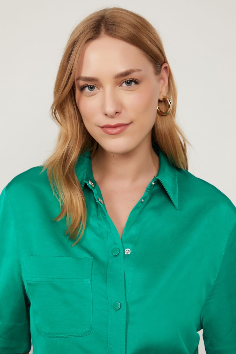 52051550_03344_4-CAMISA-OVER-MANGA-CURTA-VERDE-NATUREZA