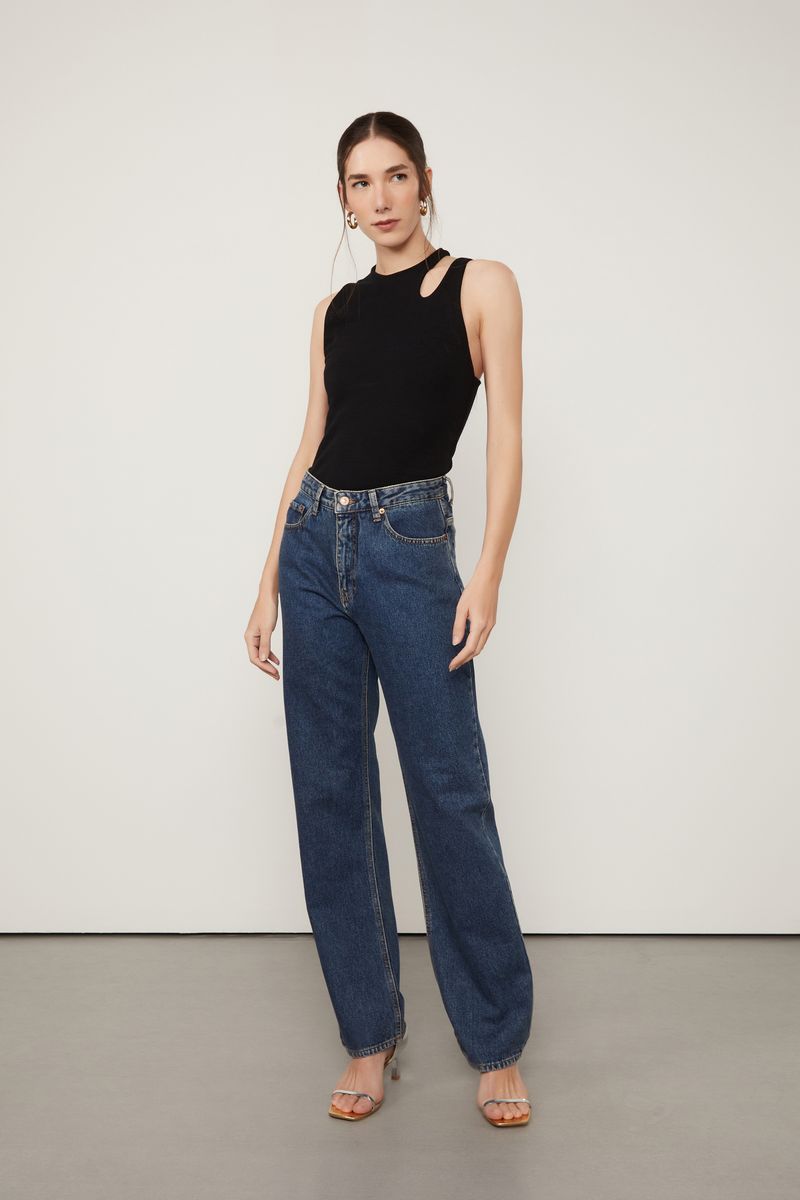 52390321_0005_2-REGATA-DE-MALHA-CREPE-COM-CUT-NO-OMBRO