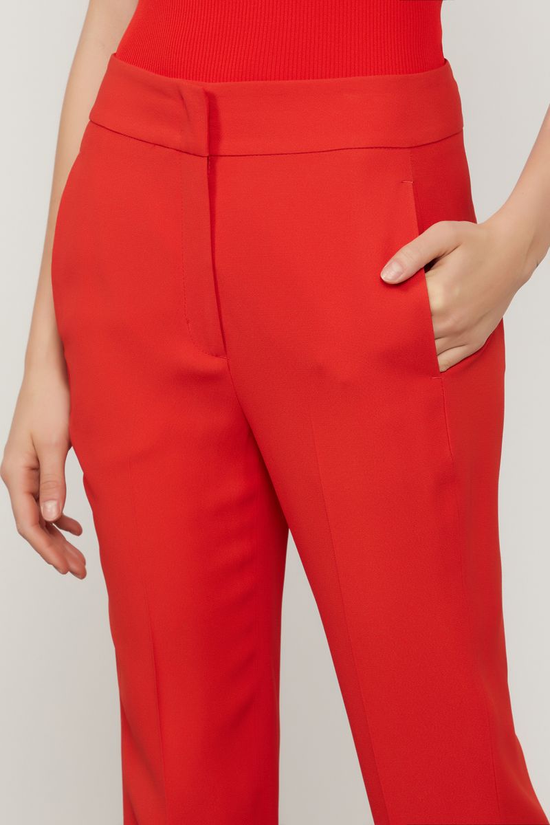 25341741_8259_4-CALCA-DE-CREPE-VERMELHO-FIERY