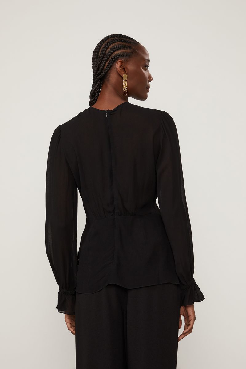 52135350_0005_3-BLUSA-DE-CREPE-COM-DECOTE-GOTA-E-MANGA