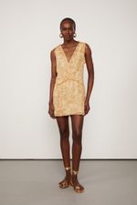 07207072_09845_1-VESTIDO-DE-GEORGETTE-LEVE-CURTO-ESTAMPADO-DECOTE-V