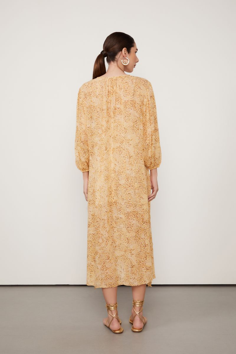 07207071_09845_3-VESTIDO-DE-GEORGETTE-LEVE-MIDI-BABADOS-ESTAMPADO
