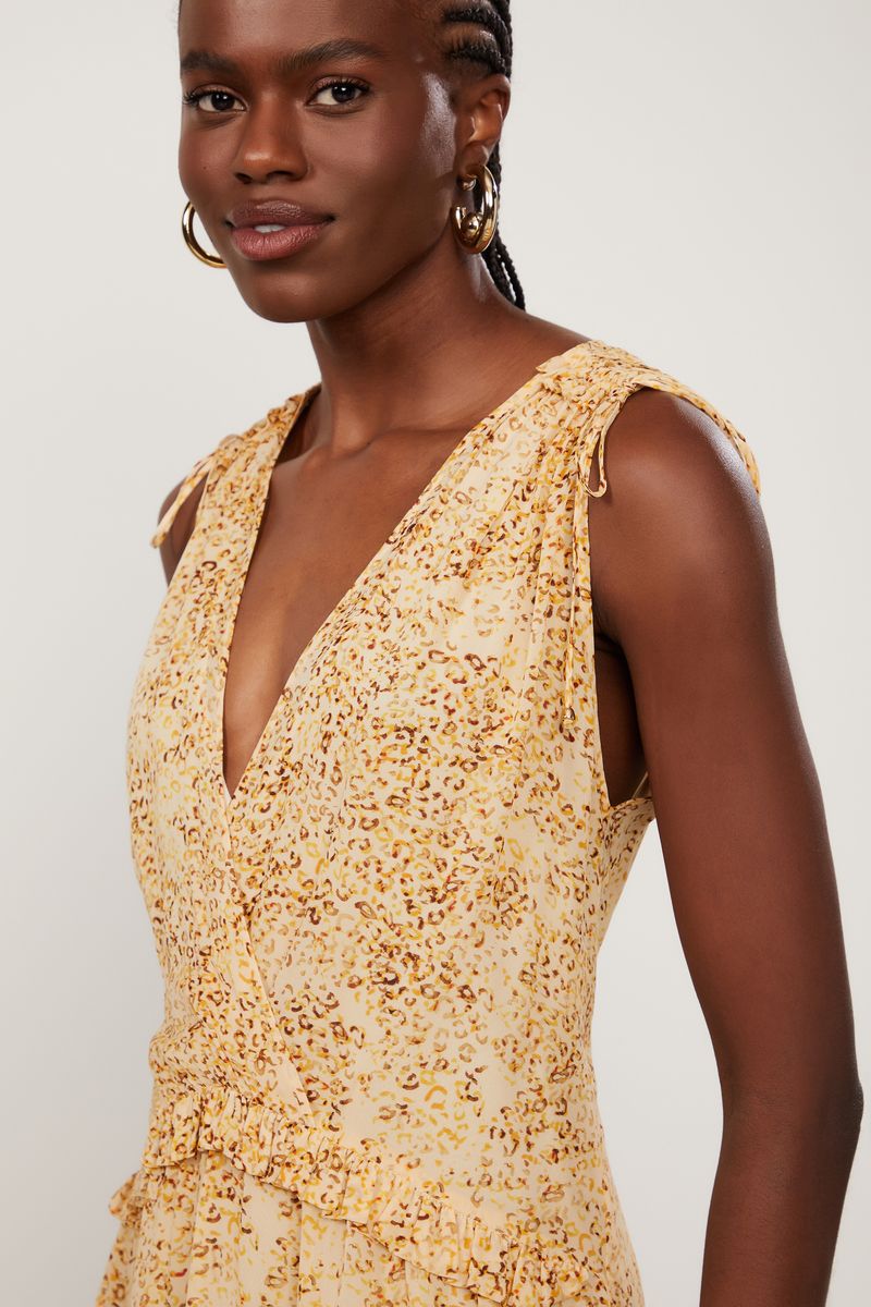 07207072_09845_2-VESTIDO-DE-GEORGETTE-LEVE-CURTO-ESTAMPADO-DECOTE-V