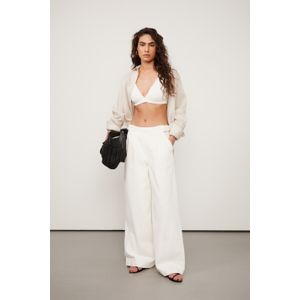 Calça De Sarja Off White Com Fivela Lateral