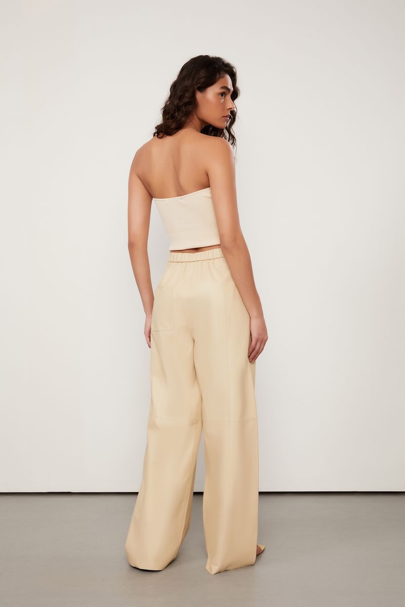 25342135_04091_3-CALCA-DE-COURO-PANTALONA-COS-ELASTICO-COLOR