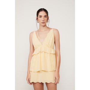Blusa De Seda Borda Festonê Bege De Alça