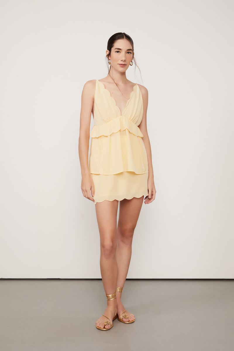 52051602_04091_2-BLUSA-DE-SEDA-BORDA-FESTONE-BEGE-DE-ALCA